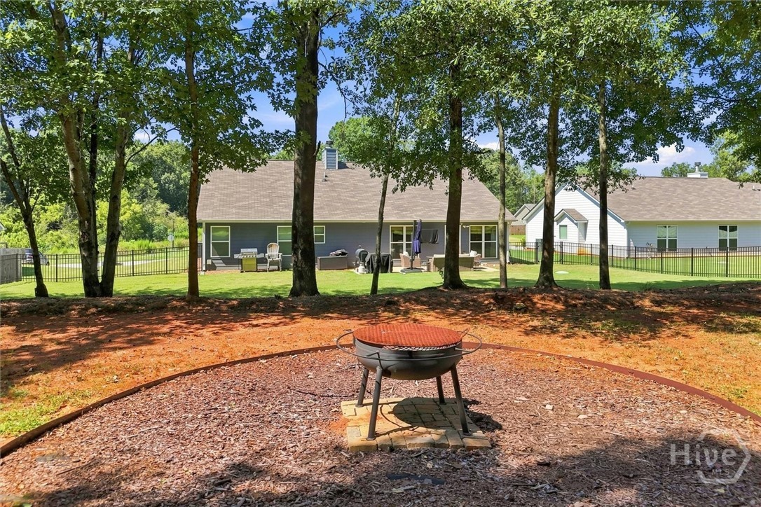 276 Kinsley Way Property Photo 37