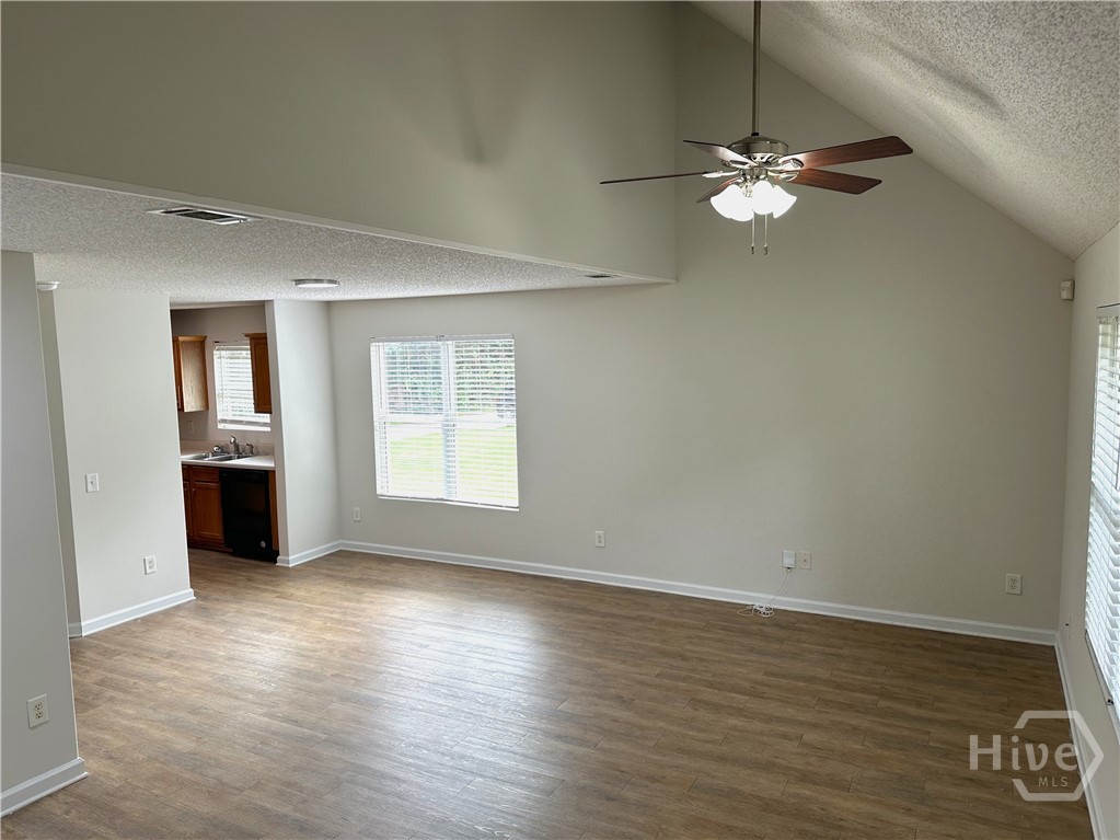 124 Bridgewater Circle Property Photo 2