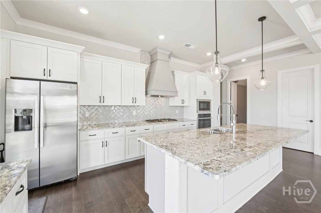 1240 Harmony Bn Property Photo 12