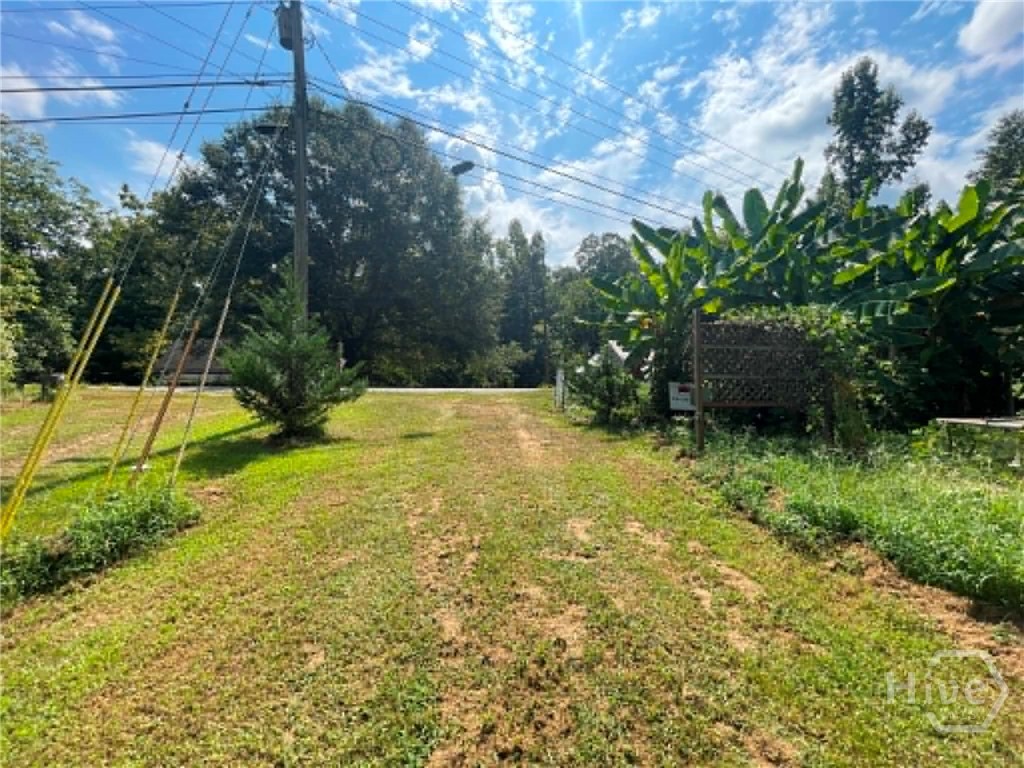 610 Whitehall Road Property Photo 5