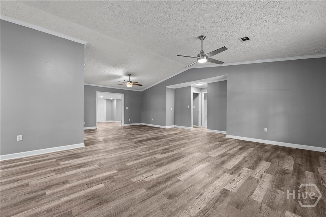 566 Shadowmoor Circle Property Photo 11