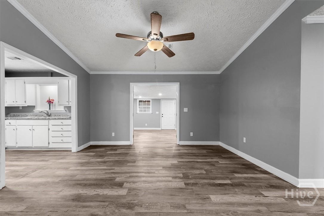 566 Shadowmoor Circle Property Photo 13