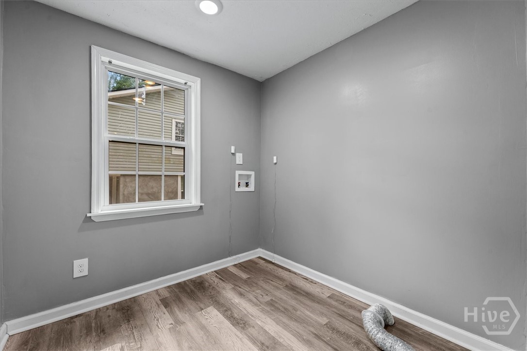 566 Shadowmoor Circle Property Photo 17