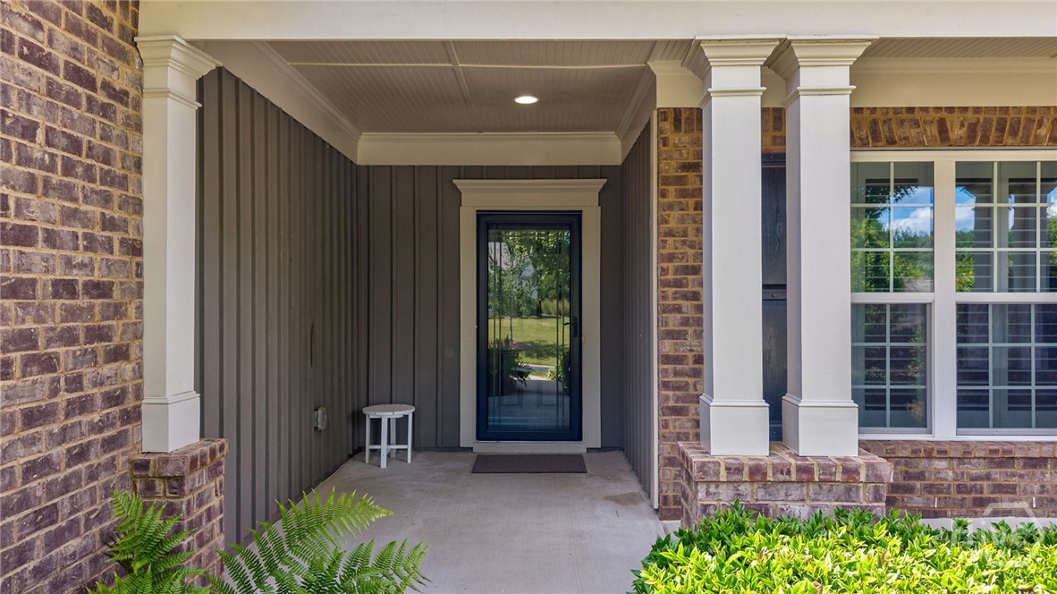 1031 Creekwood Place Property Photo 6