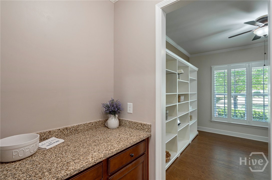 1031 Creekwood Place Property Photo 24