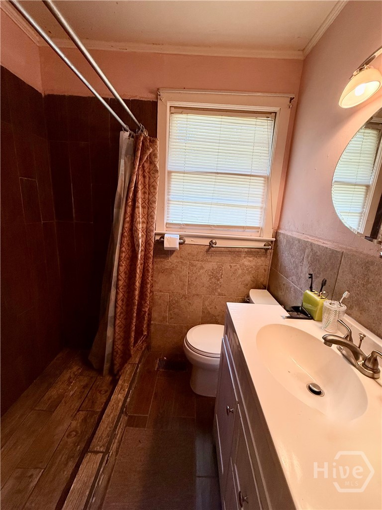 279 W Tate Street Property Photo 3