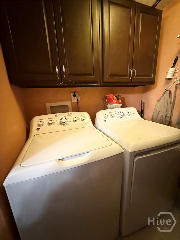 279 W Tate Street Property Photo 8