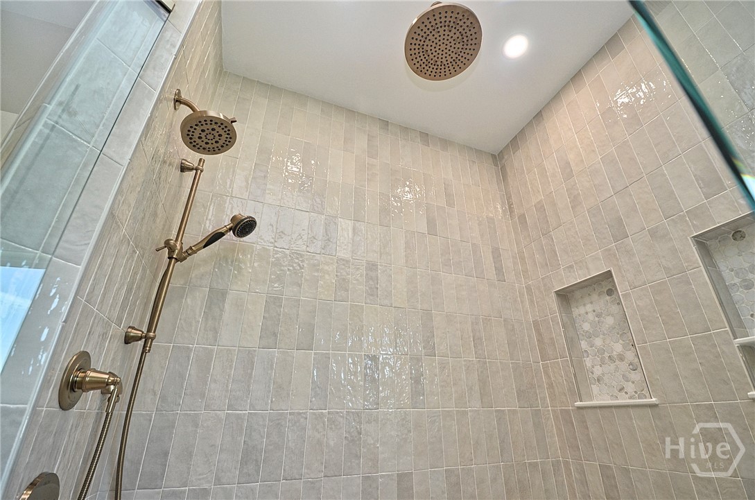 810 North Hampton Way Property Photo 34