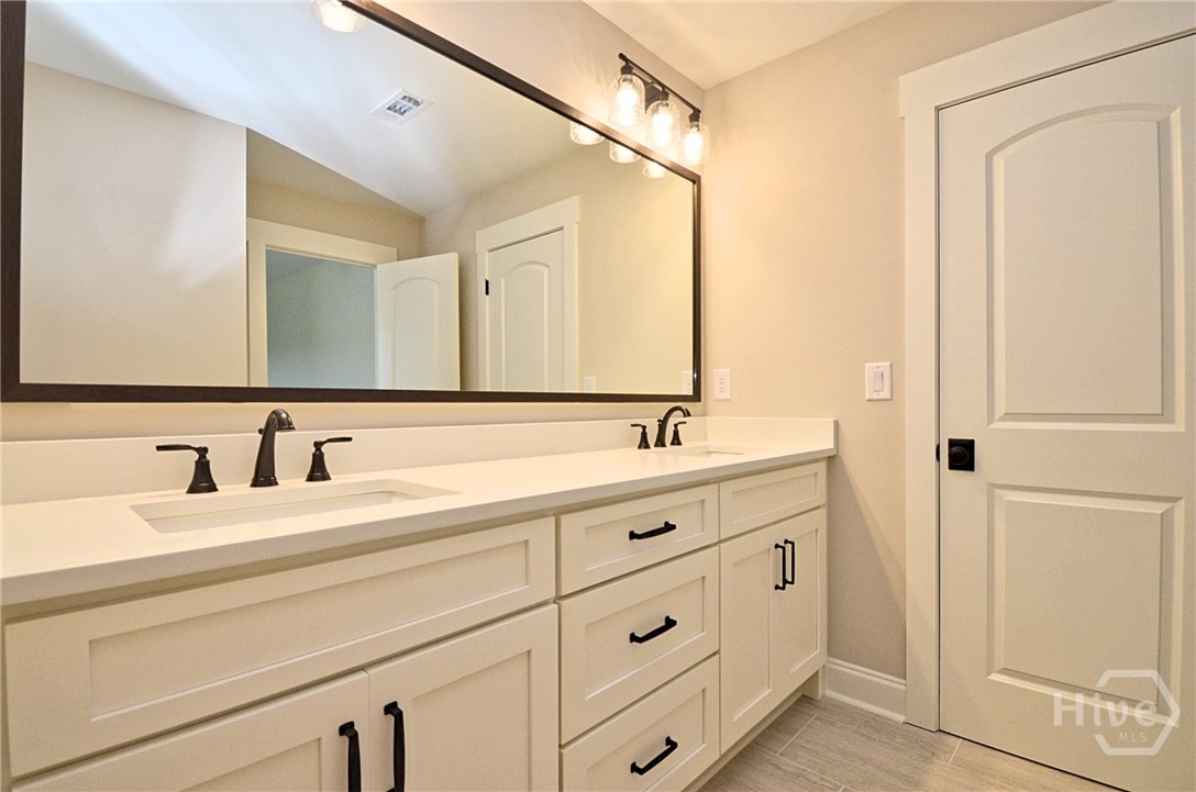 810 North Hampton Way Property Photo 40