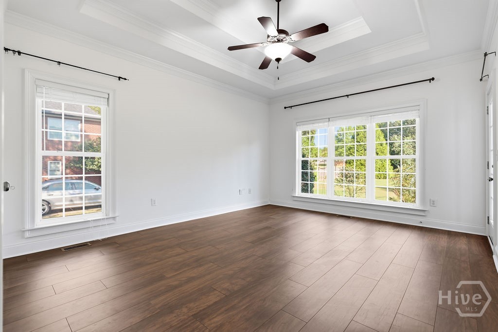 1070 Crabapple Circle Property Photo 14