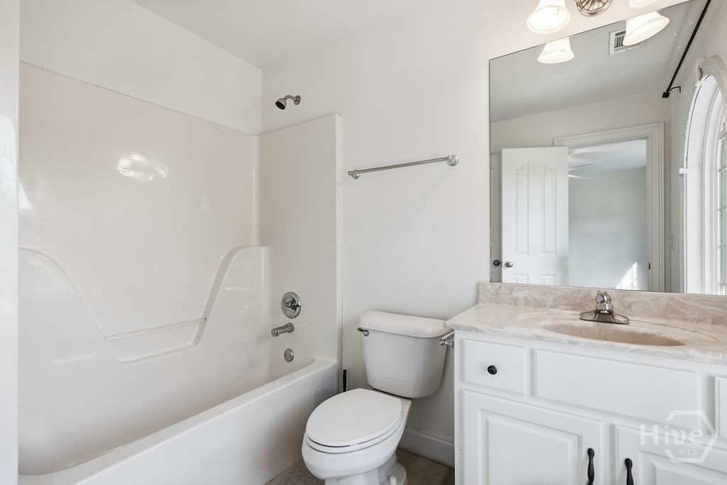 1070 Crabapple Circle Property Photo 25