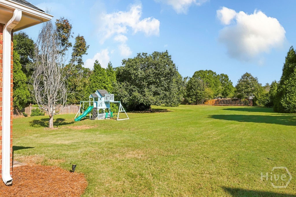 1070 Crabapple Circle Property Photo 34
