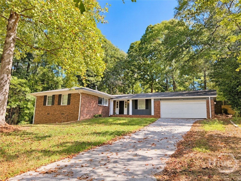 278 Rhodes Drive Property Photo 1