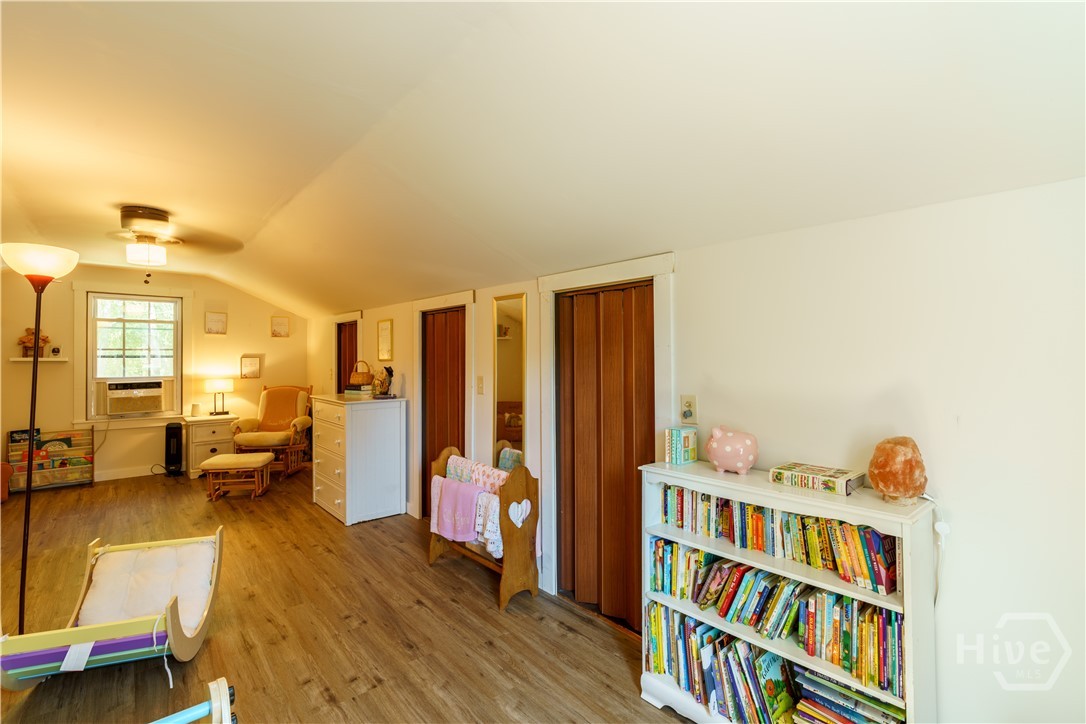 2045 Ila Road Property Photo 13