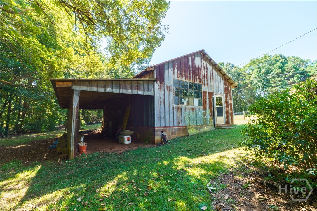 2045 Ila Road Property Photo 17