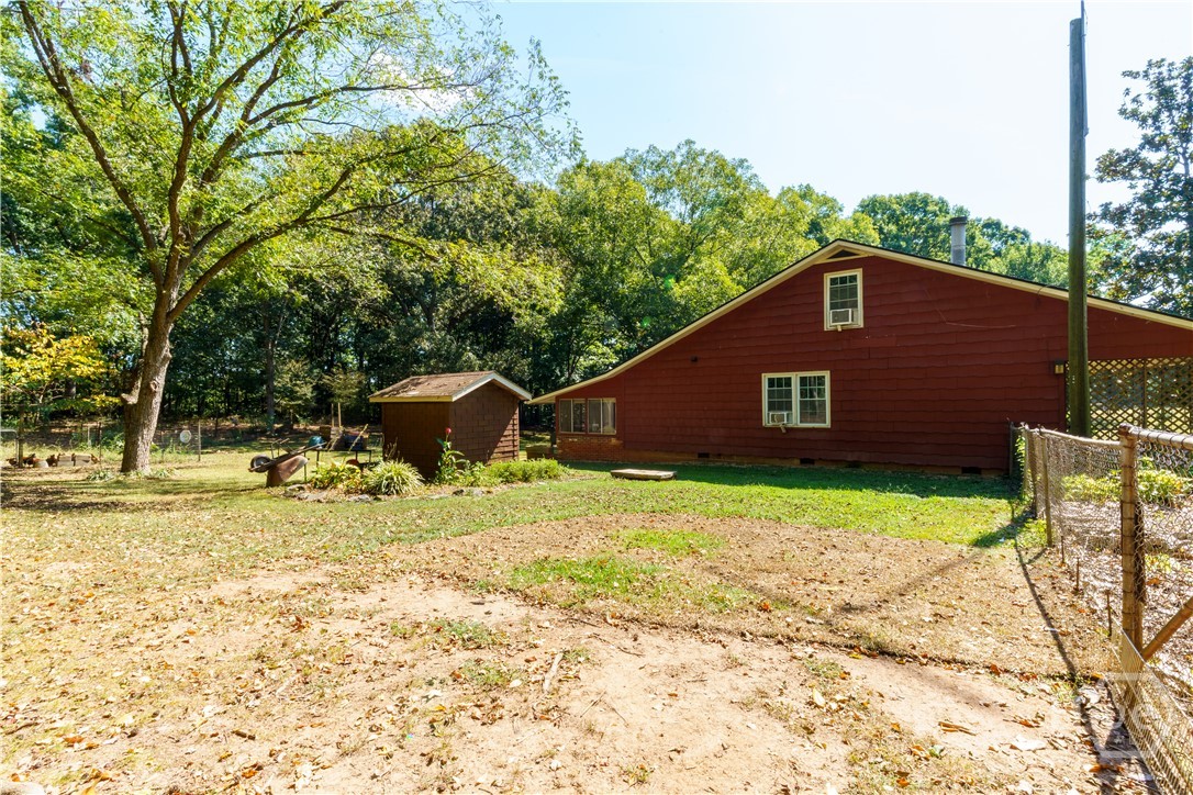 2045 Ila Road Property Photo 24