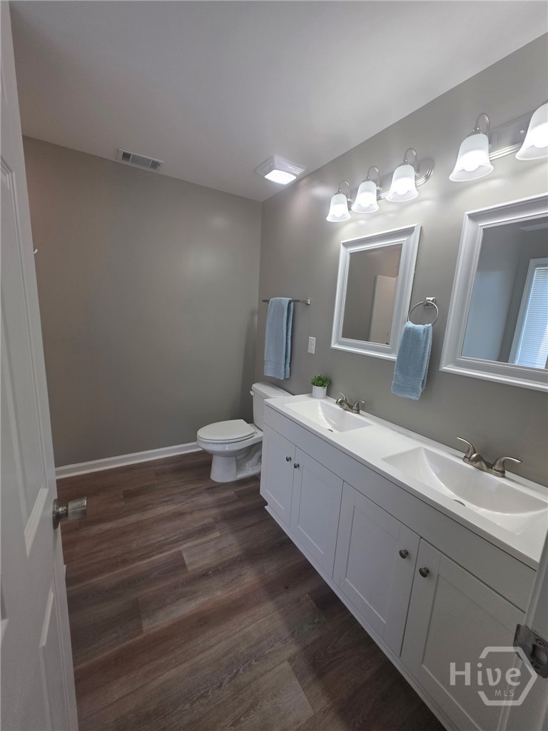 111 Charlotte Circle Property Photo 12