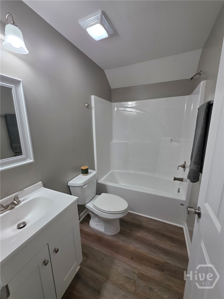 111 Charlotte Circle Property Photo 15