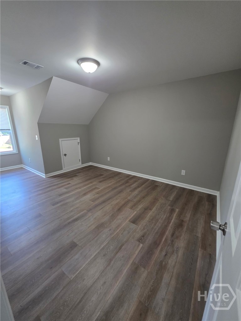 111 Charlotte Circle Property Photo 16