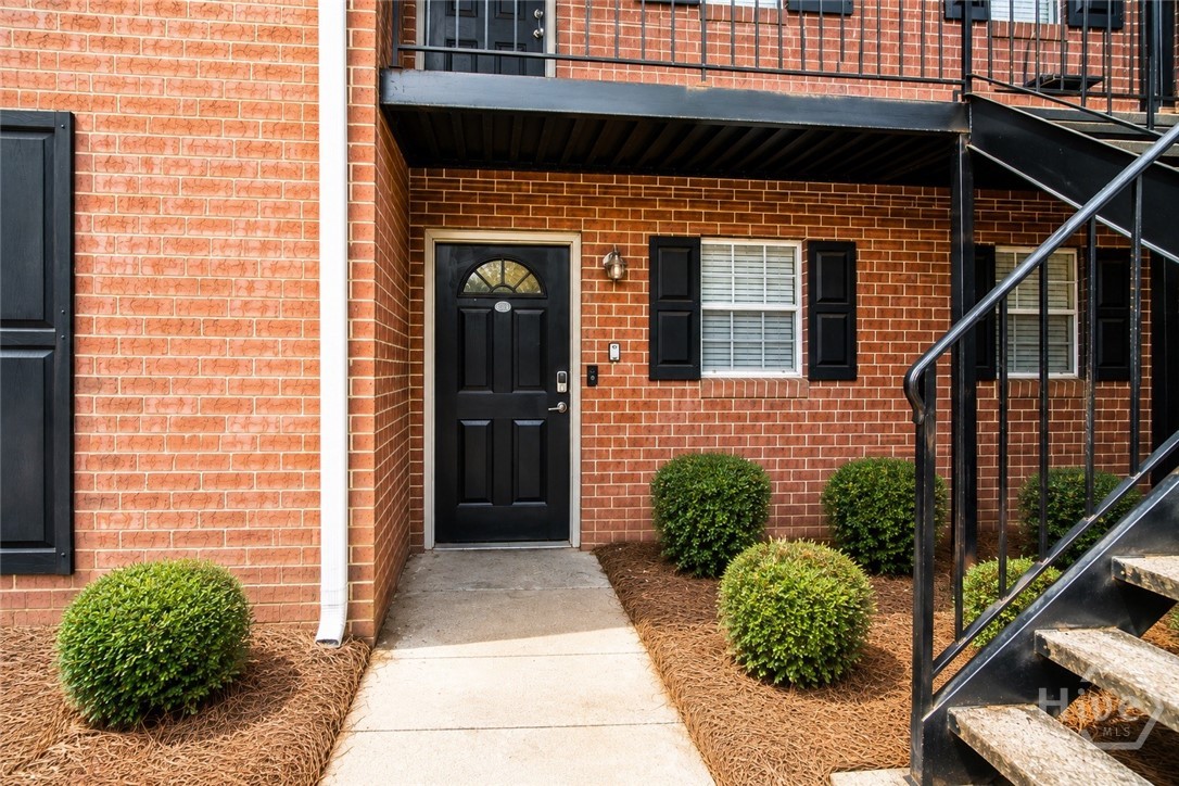 1055 Baxter Street 406 Property Photo 1