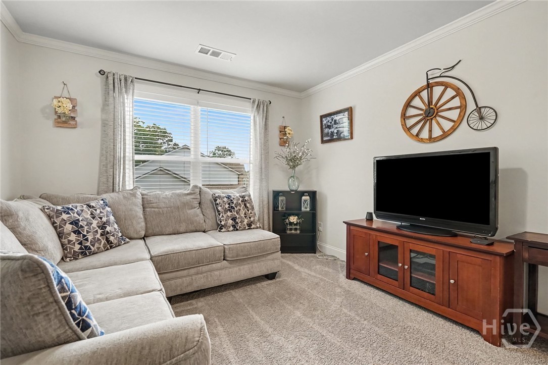 588 Calgary Downs Drive Property Photo 32