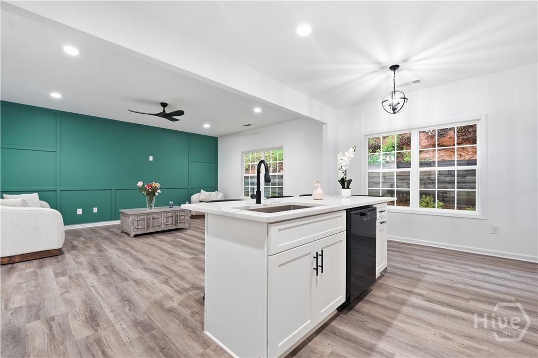 5445 Speckled Wood Lane Property Photo 8