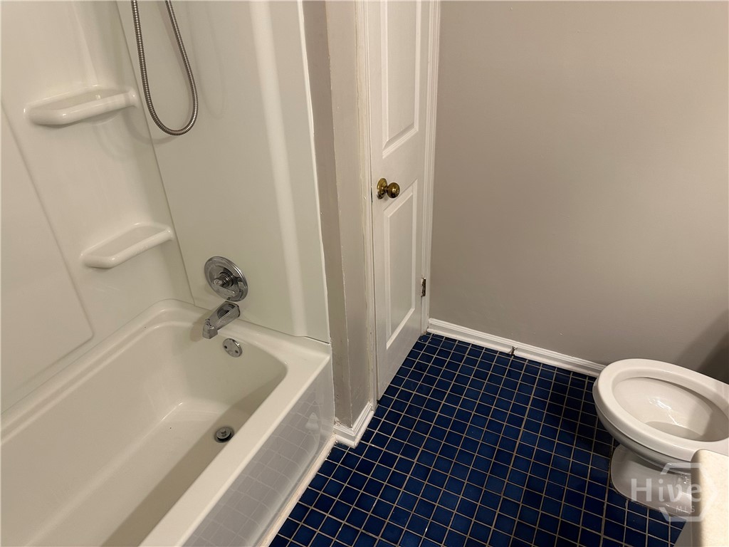 200 Downing Way H Property Photo 10