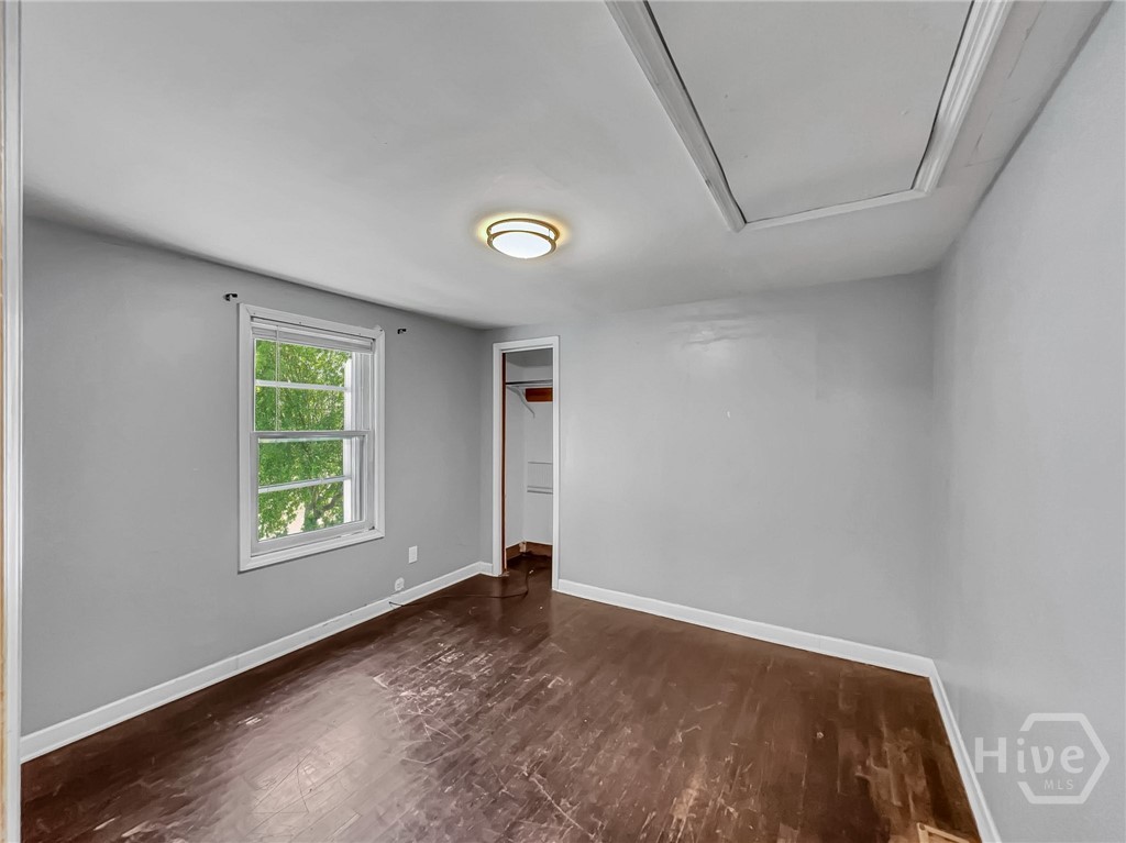 1748 E Broad Street Property Photo 14