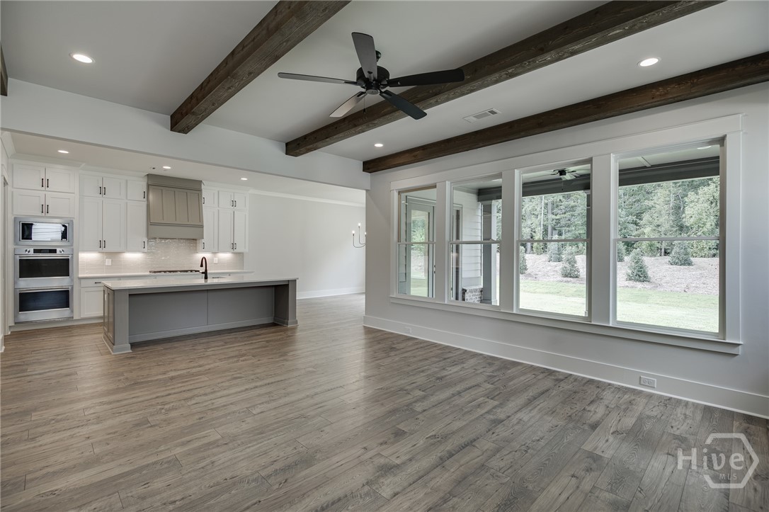 321 Lake Vista Drive Property Photo 17