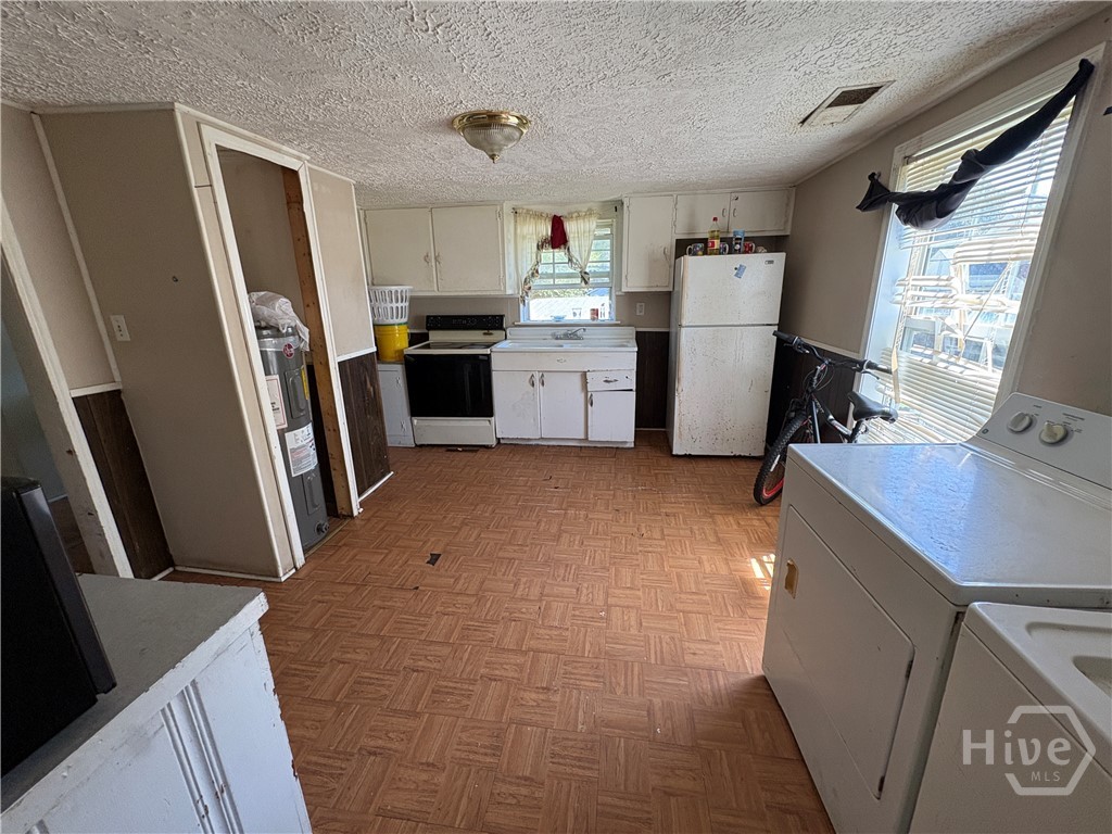 41 Victoria Street Property Photo 15