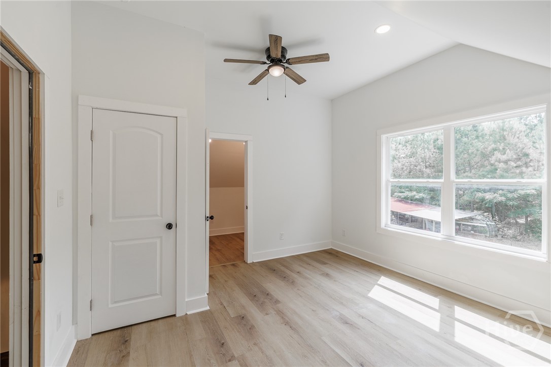 930 James Holcomb Road Property Photo 32