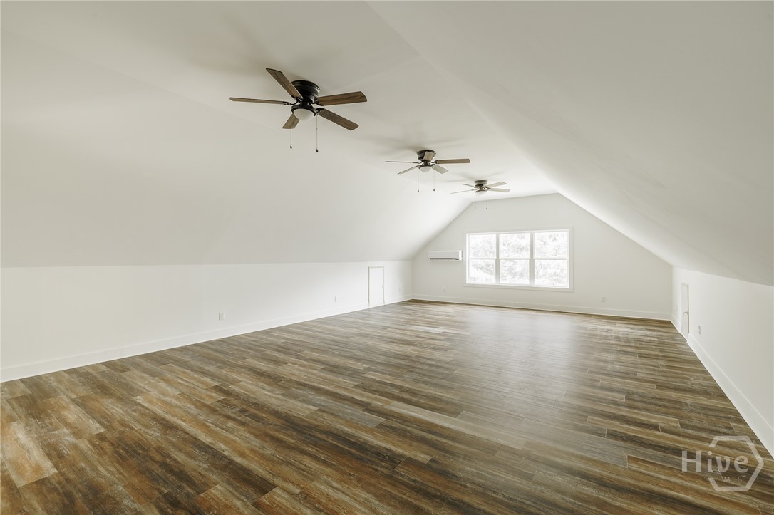 930 James Holcomb Road Property Photo 37