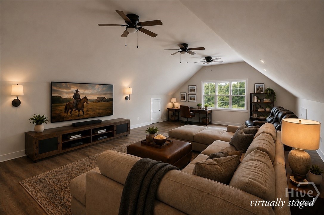 930 James Holcomb Road Property Photo 38
