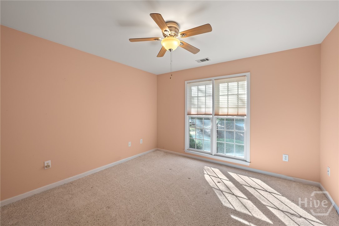 220 Meadow Creek Drive Property Photo 17