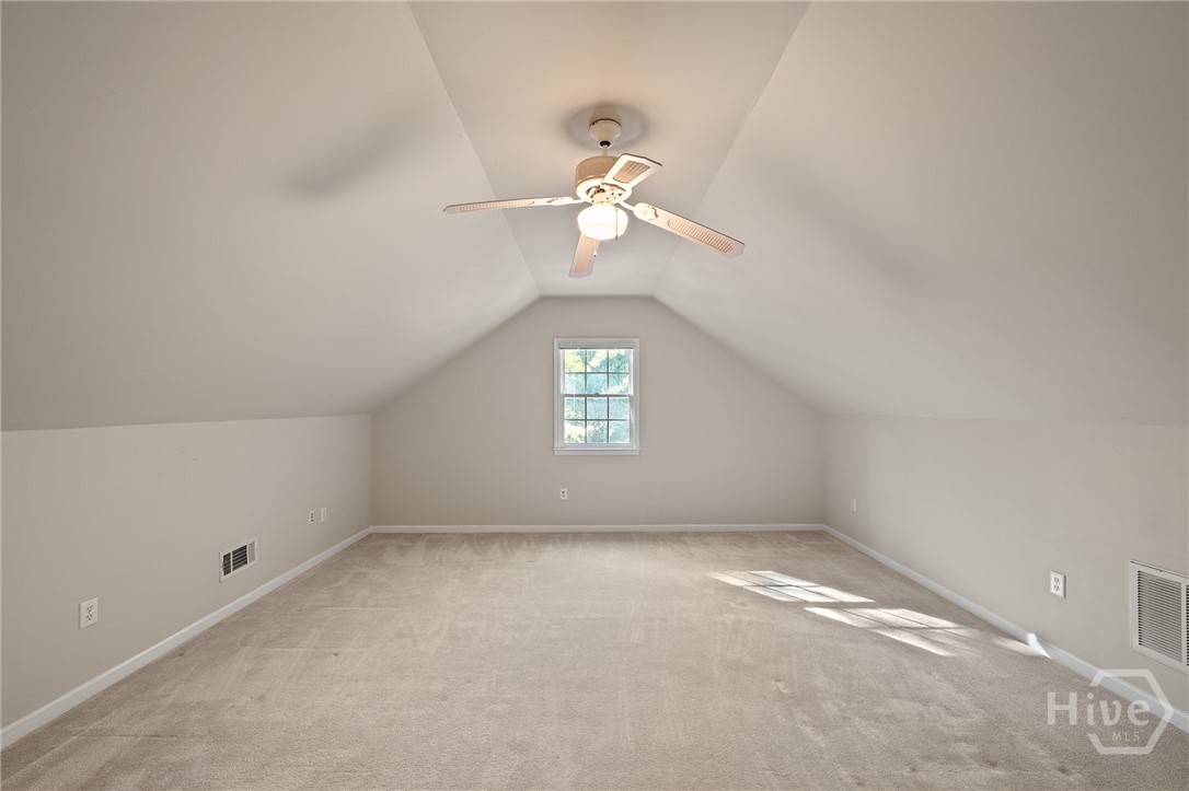 220 Meadow Creek Drive Property Photo 21