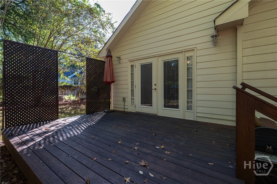 220 Meadow Creek Drive Property Photo 26