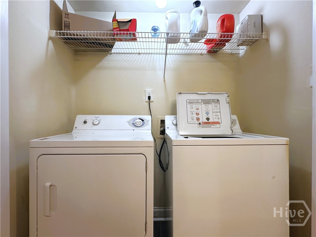 1055 Baxter Street Property Photo 8