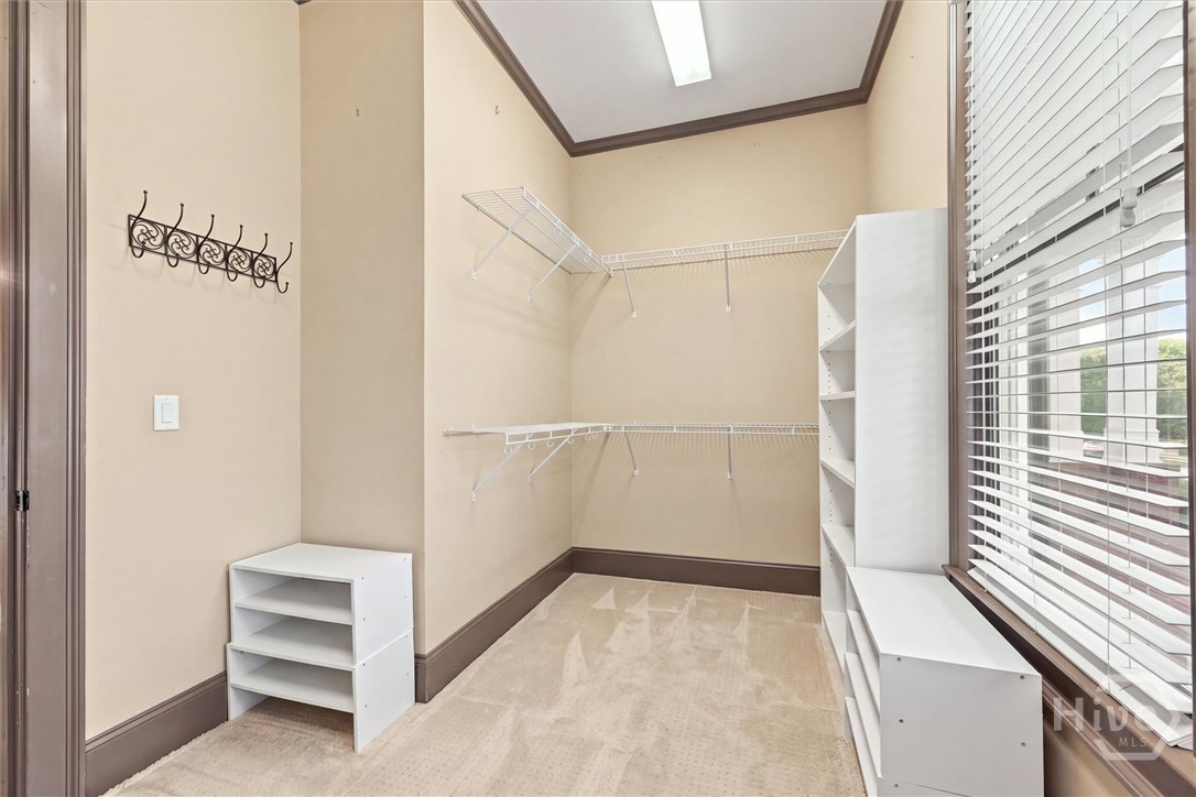 2420 Green Mountain Drive Property Photo 33