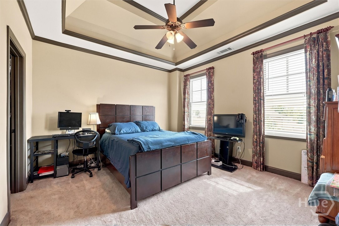2420 Green Mountain Drive Property Photo 39