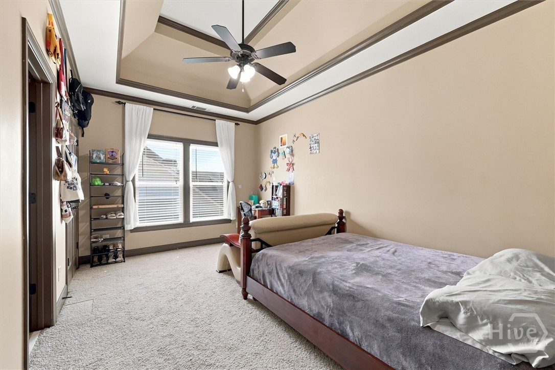 2420 Green Mountain Drive Property Photo 40