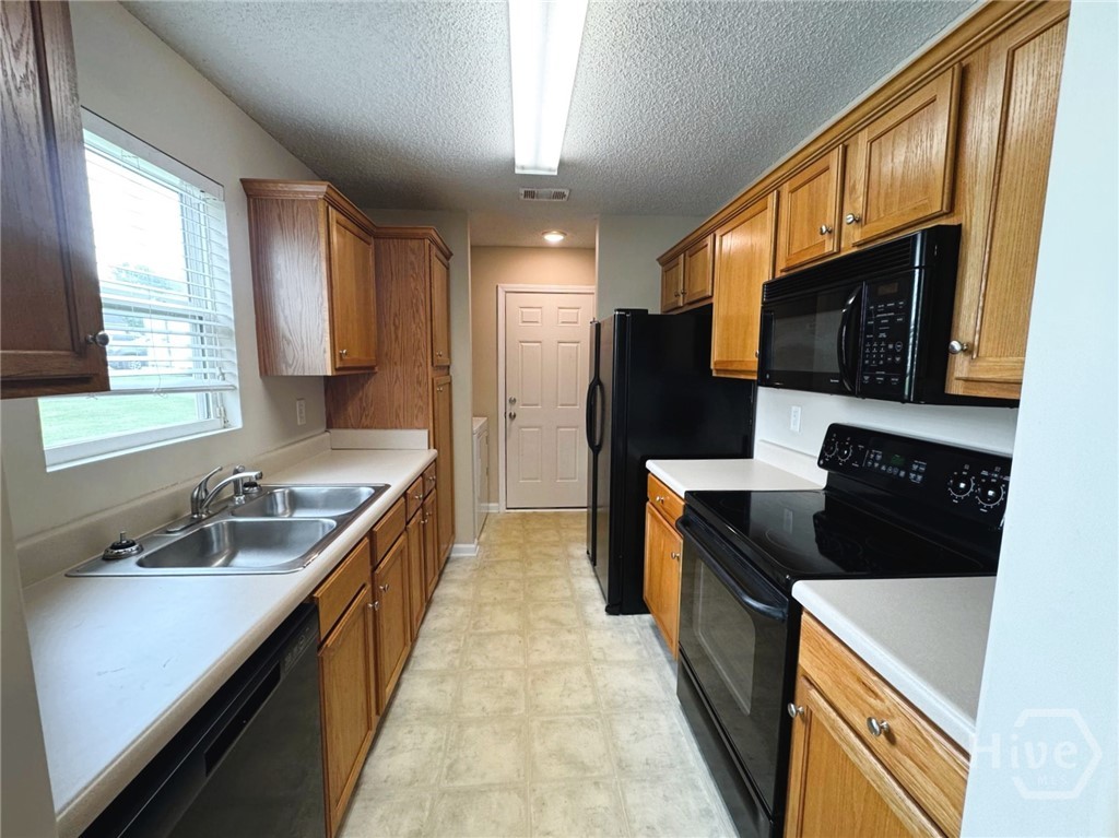 161 Bridgewater Circle Property Photo 3