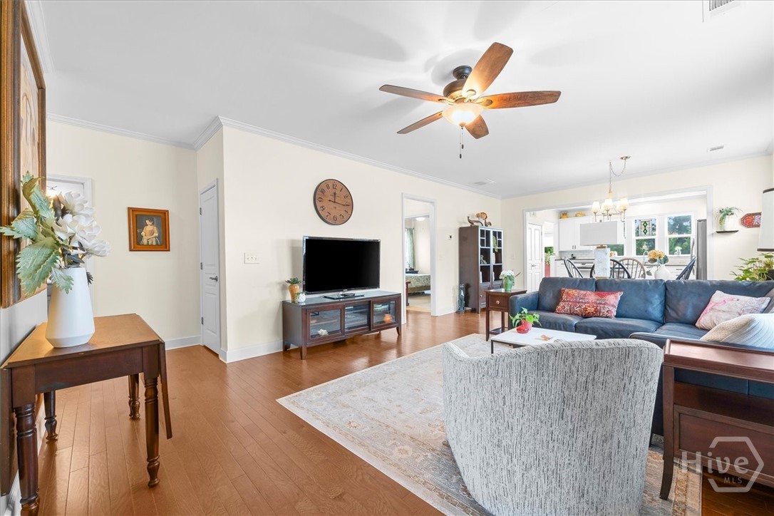 1071 Southern Pine Property Photo 10