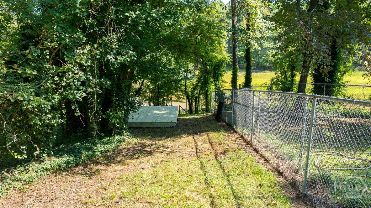 6182 Hutchins Drive Property Photo 13