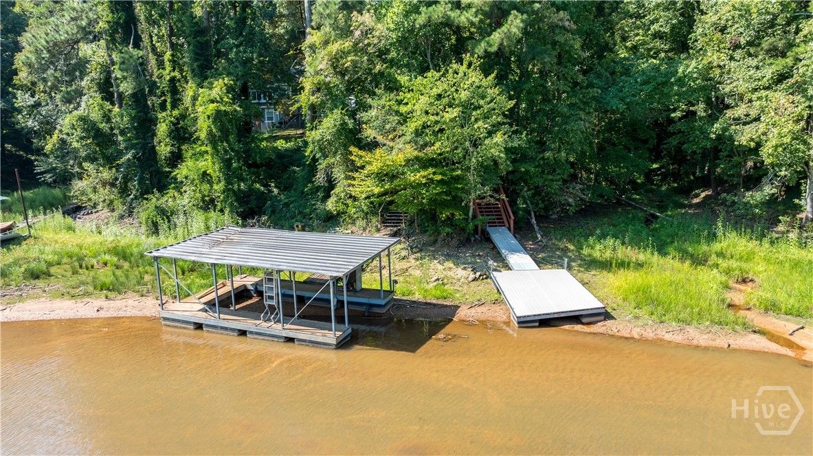 6182 Hutchins Drive Property Photo 14