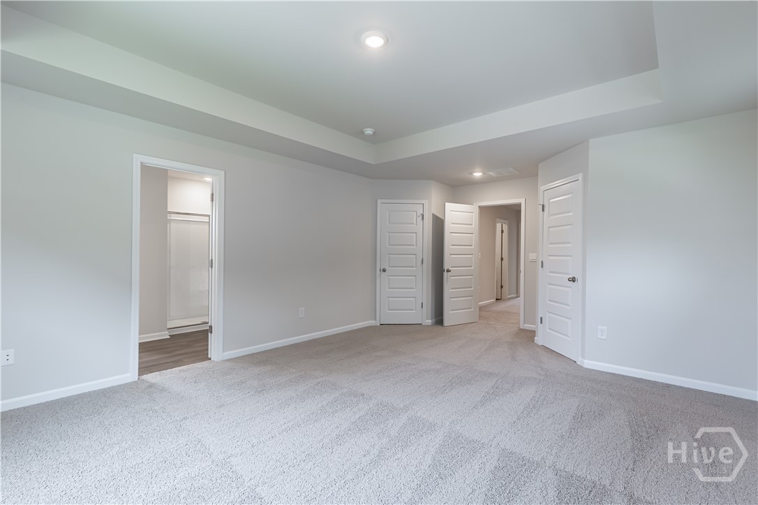 912 Stow Lane Property Photo 17