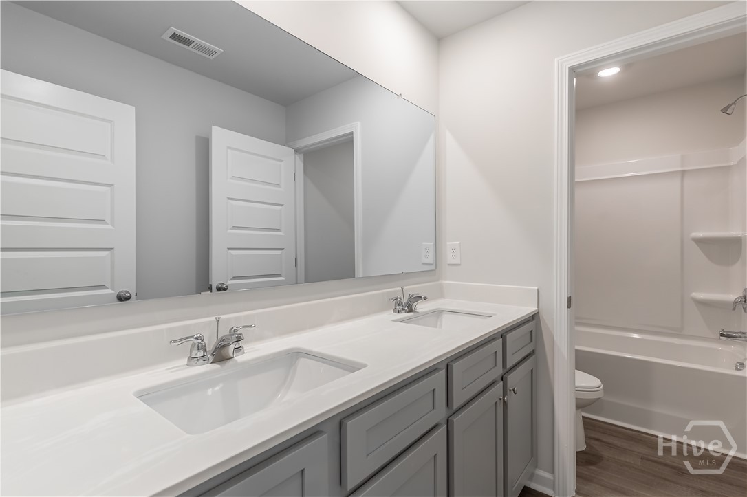 607 Cantor Way Property Photo 19