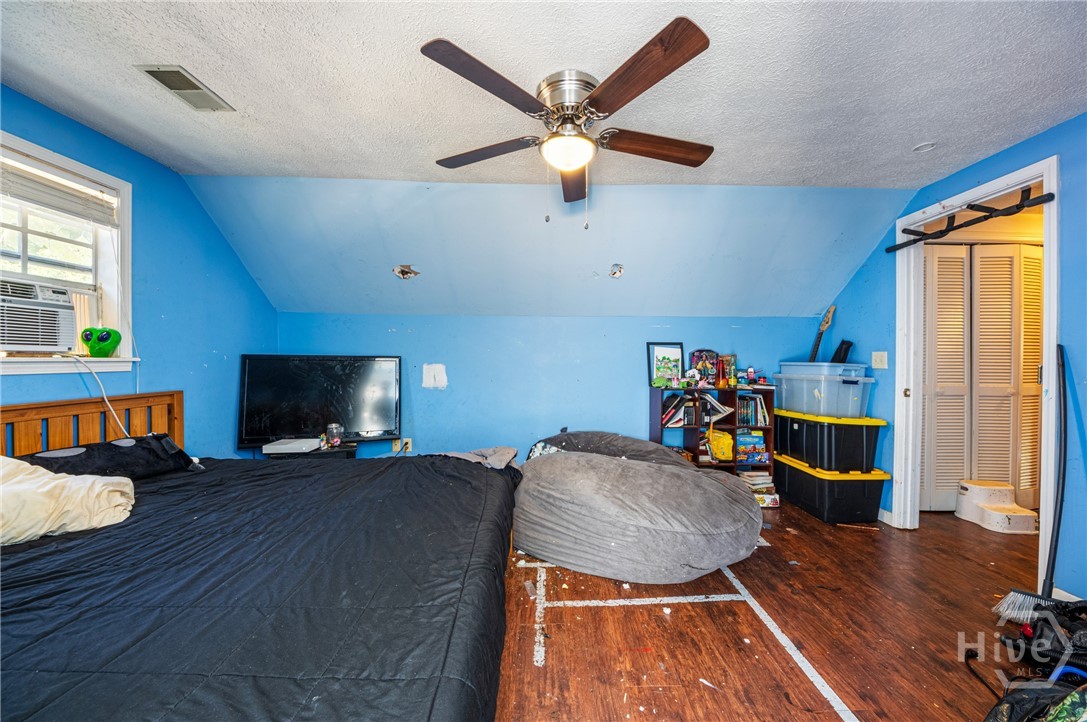 340 Roberts Road Property Photo 14