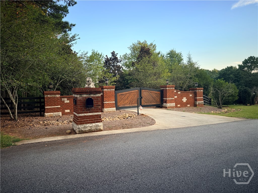 1171 River Run Property Photo 2