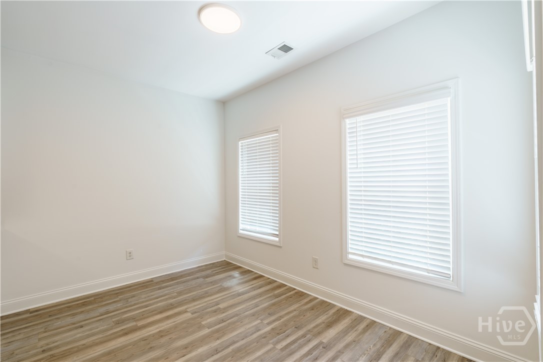 180 Trail Creek Street Property Photo 7