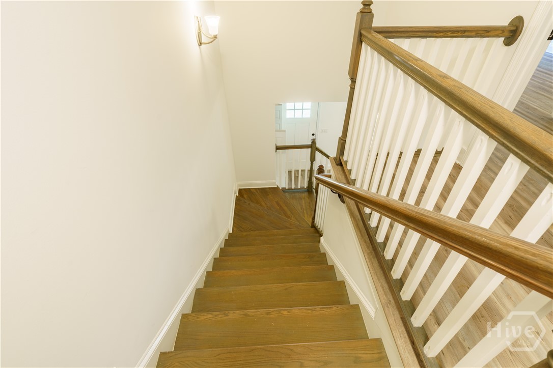 180 Trail Creek Street Property Photo 10